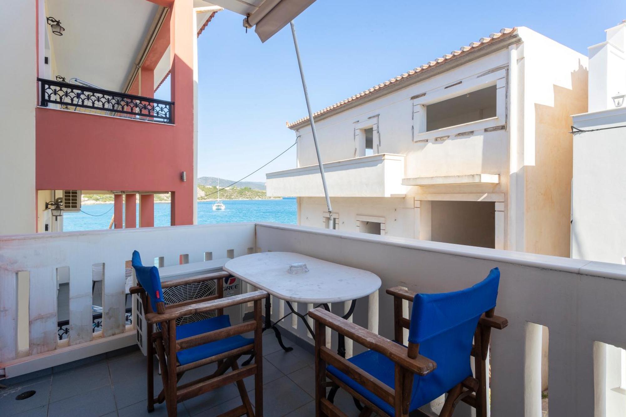 Vasilis Apartments Ерміоні Екстер'єр фото